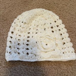 Cream baby / little girl crochet 🧶 beanie